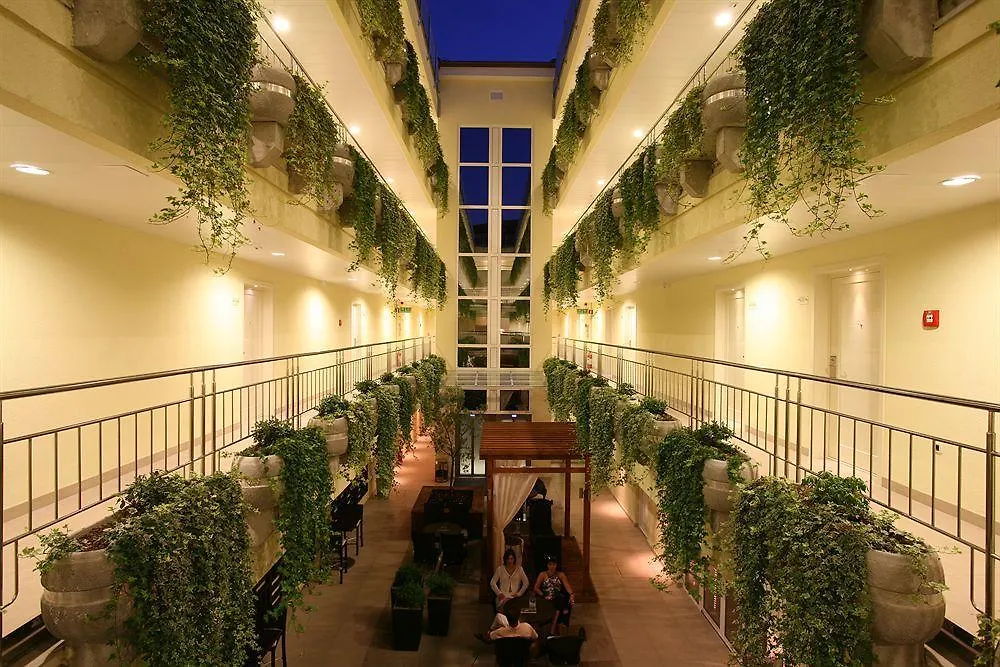 Valamar Atrium Residence Baška 4*,  Hırvatistan
